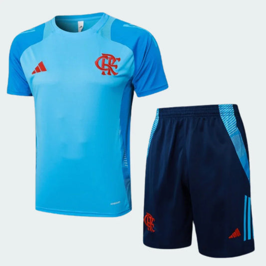 Kit infantil oficial Flamengo Mini Mantos: camisa azul clara e shorts azul escuro
