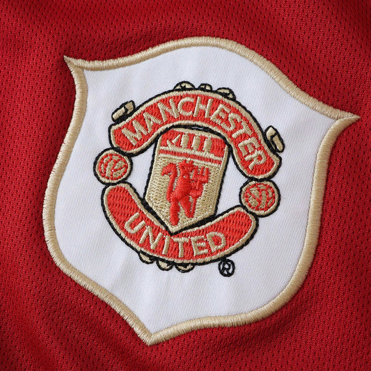 Escudo bordado da camisa Manchester United oficial infantil Mini Mantos, parte do kit de futebol