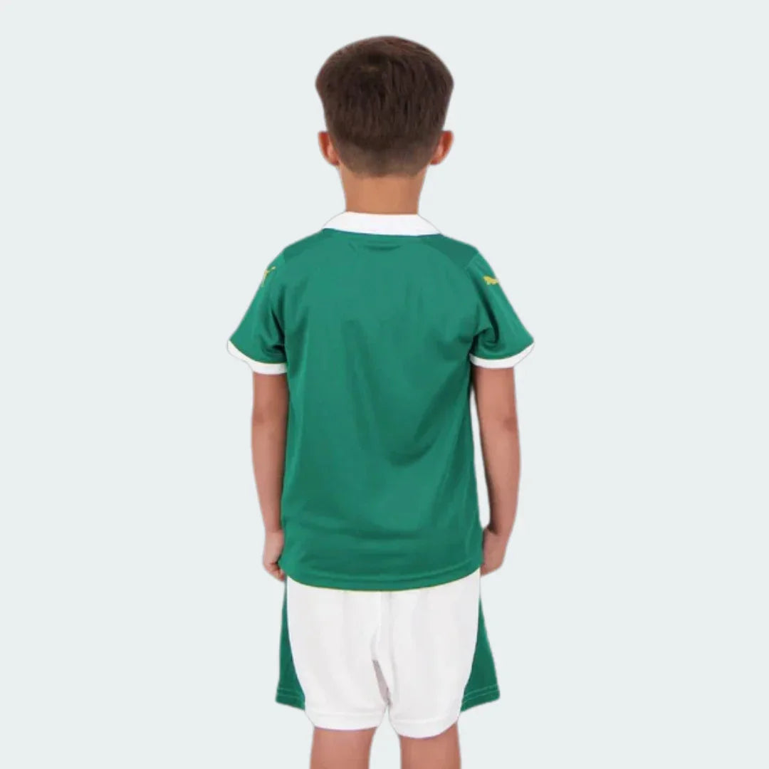 Kit infantil oficial Palmeiras Mini Mantos, camisa e shorts verde e branca, vista traseira
