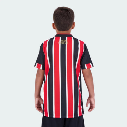 Kit oficial infantil Mini Mantos Athletico Paranaense camisa listrada vista de costas