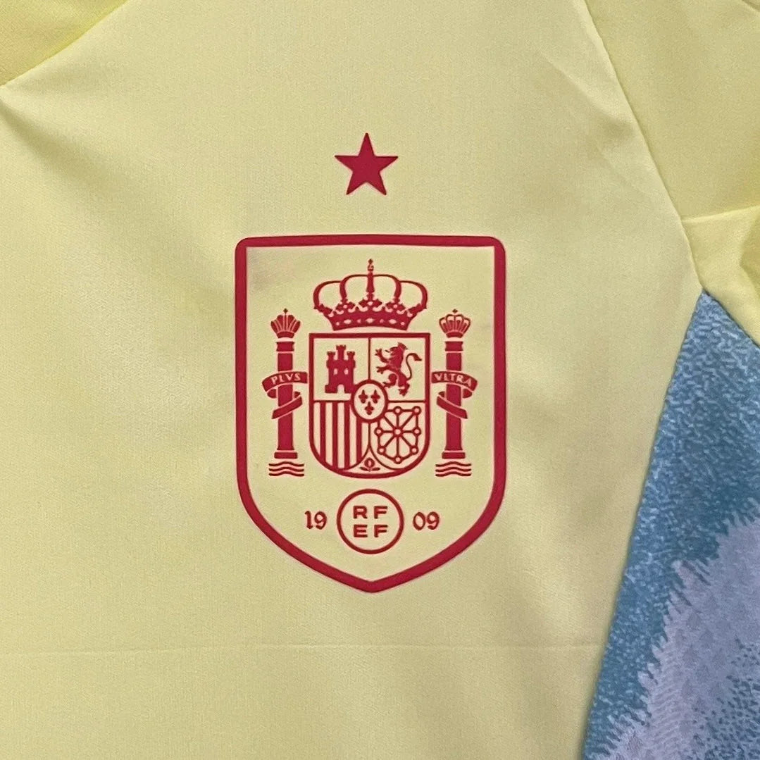 Camisa oficial infantil Mini Mantos kit Espanha amarela