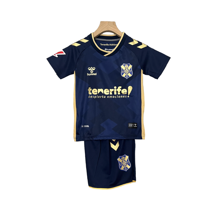 Camisa infantil do Tenerife II 24/25. Estilo e qualidade para os fãs do clube. Compre agora!