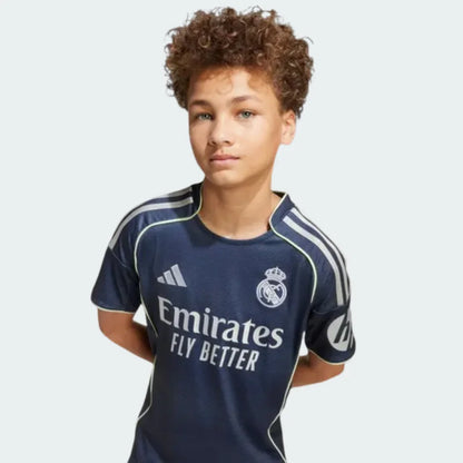 Mini Mantos infantil, camisa Real Madrid oficial kit azul marinho com listras cinzas