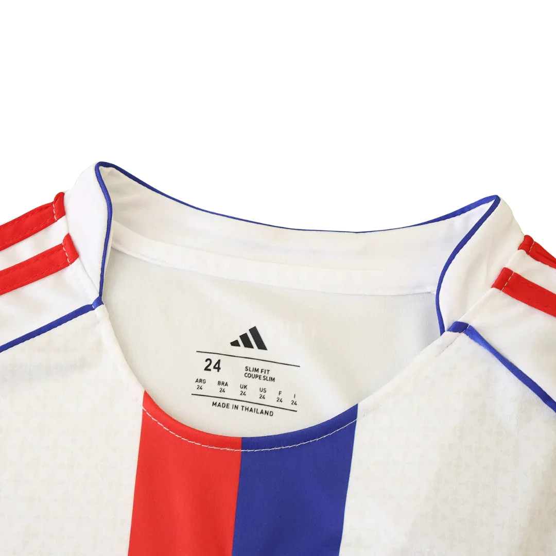 Camisa oficial infantil Mini Mantos Paraguai kit branca com detalhes vermelhos e azuis, tamanho 24