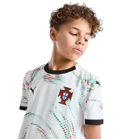 Mini Mantos infantil: camisa oficial kit Portugal, branca com detalhes em verde e vermelho