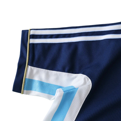 Camisa oficial infantil Argentina 4. Kit Mini Mantos com listras brancas e azuis