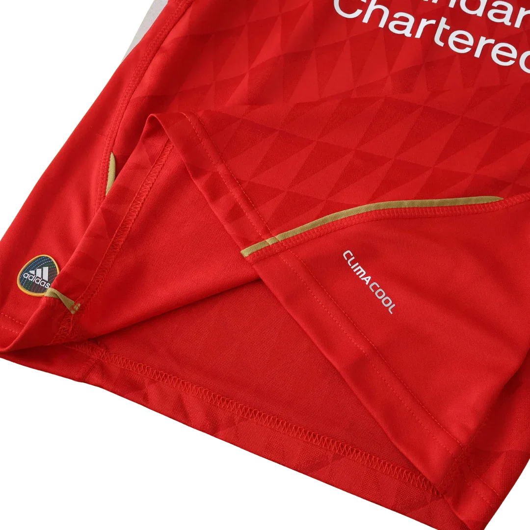 Camisa oficial kit infantil Mini Mantos Liverpool FC, com detalhes Adidas CLIMACOOL e tecido texturizado