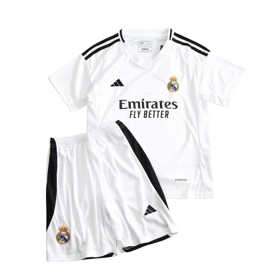 Kit infantil oficial Real Madrid Mini Mantos: camisa e shorts brancos para pequenos torcedores Adidas