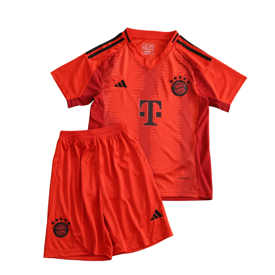Kit oficial infantil Bayern de Munique laranja, camisa e shorts. Mini Mantos Adidas