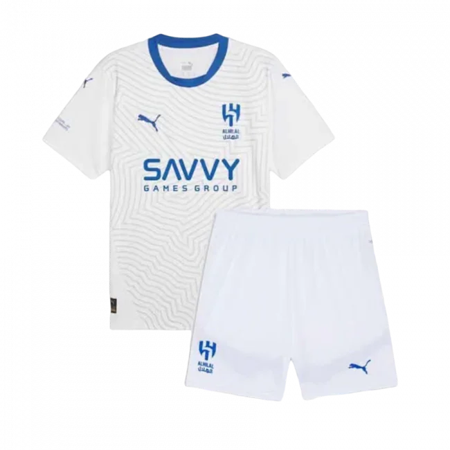 Kit infantil do Al-Hilal com camisa branca apresentando padrões de linhas onduladas, gola azul e calção branco.