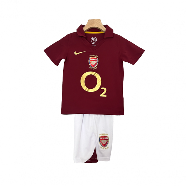 Kit Infantil Retrô Arsenal I 05/06