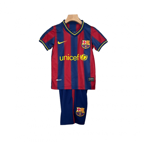 Camisa infantil retrô do Barcelona I 09/10. Reviva os momentos clássicos. Compre já!