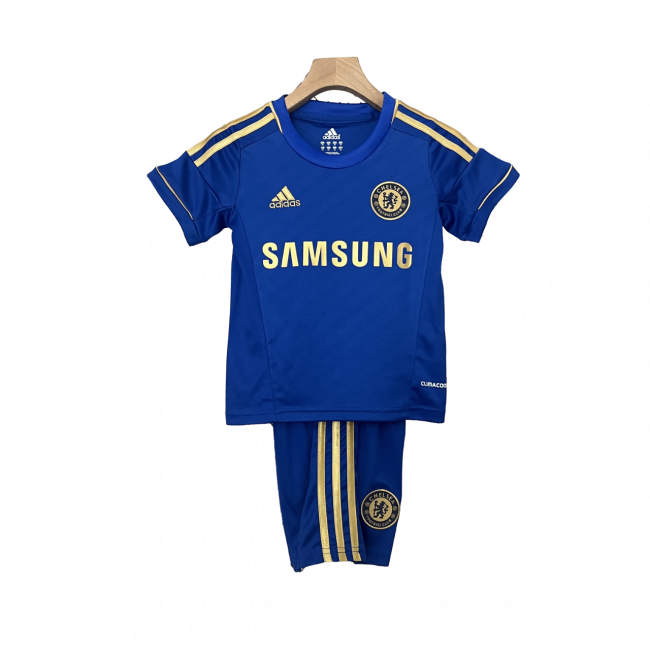 Camisa infantil retrô do Chelsea I 12/13. Estilo e nostalgia para os fãs. Compre agora!