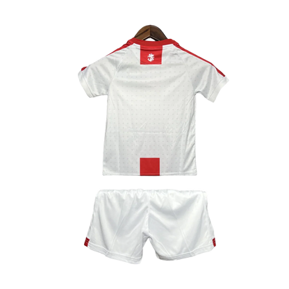 Kit oficial infantil de futebol Mini Mantos Inglaterra: camisa e shorts brancos com detalhes vermelhos, vista de costas