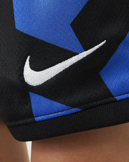 Camisa oficial Inter Milan infantil Mini Mantos, detalhe kit preto e azul