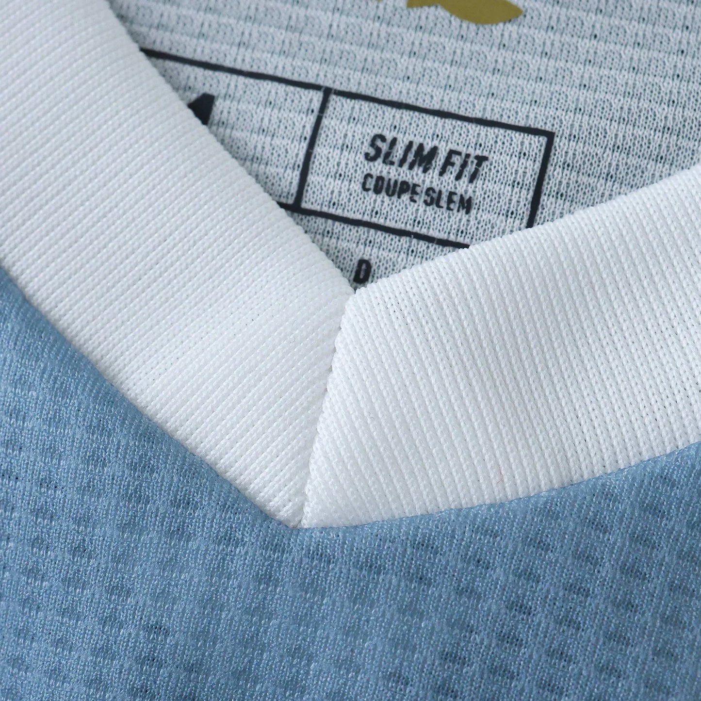 Camisa oficial infantil Mini Mantos kit Manchester City, gola e detalhes Slim Fit