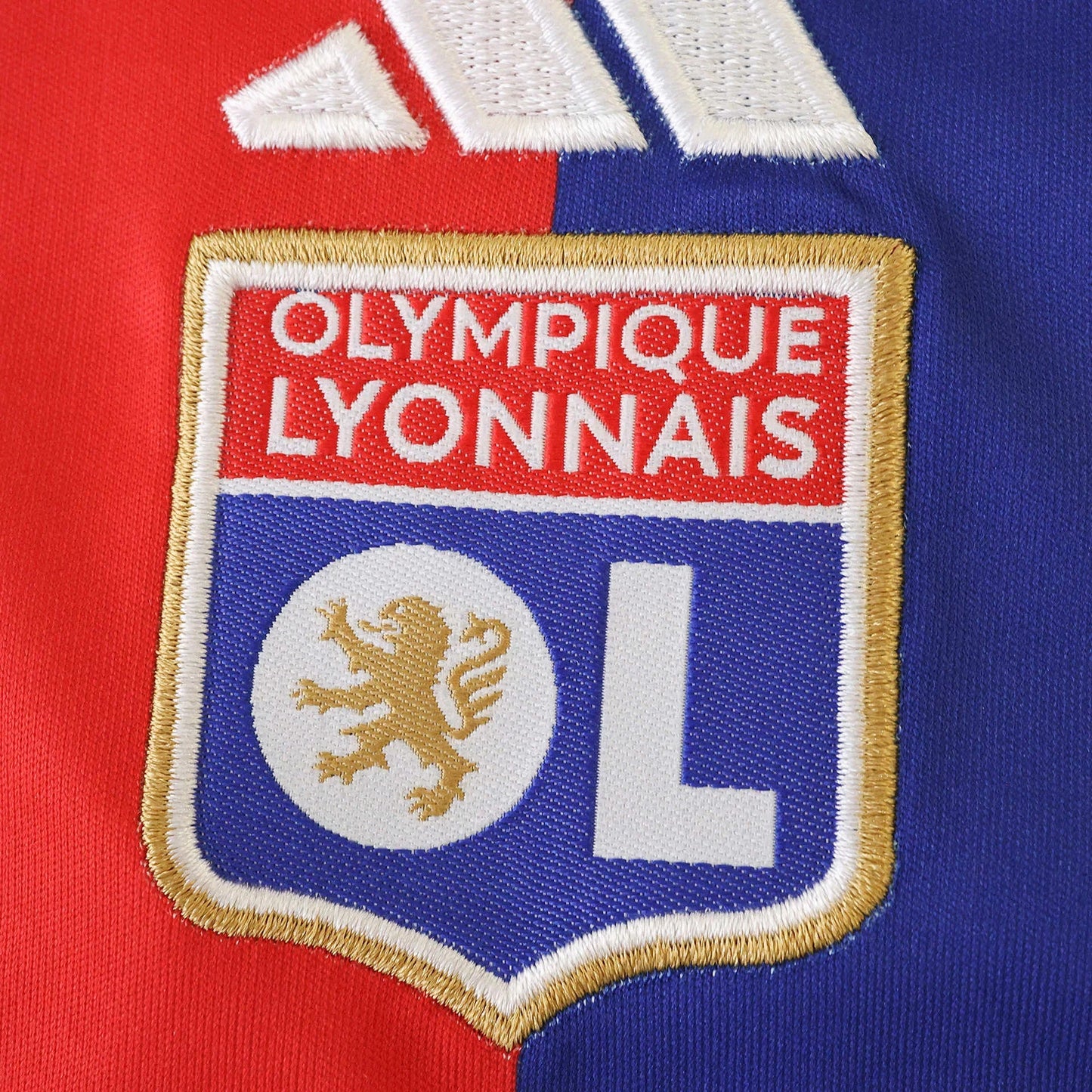 Camisa infantil oficial Olympique Lyonnais, kit Mini Mantos. Escudo bordado do time