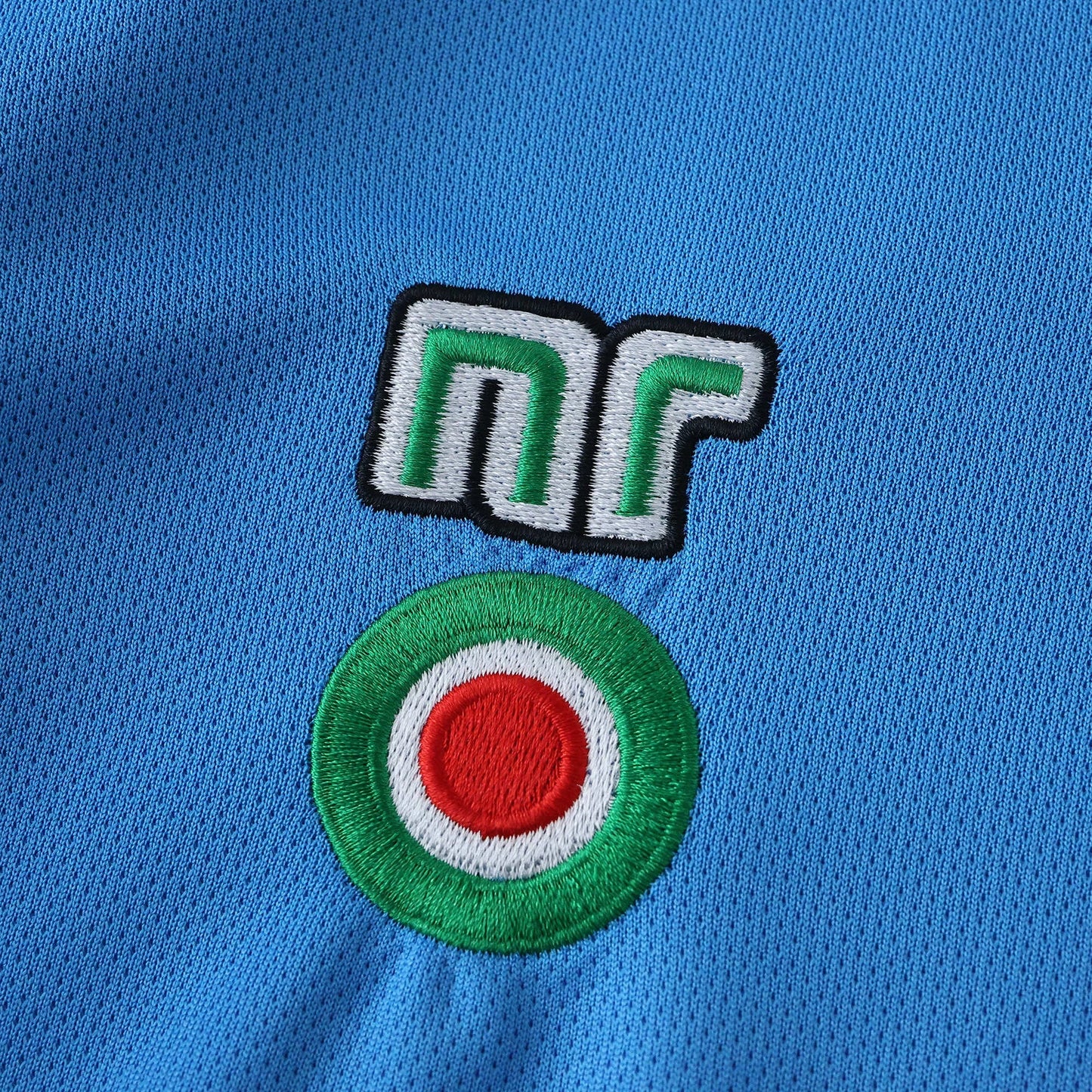 Kit oficial camisa Mini Mantos infantil Napoli, detalhe bordado Ennerre e scudetto em tecido azul celeste