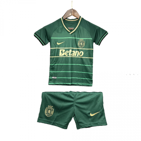 Camisa infantil do Sporting II 24/25. Conforto e paixão pelo clube. Compre já!
